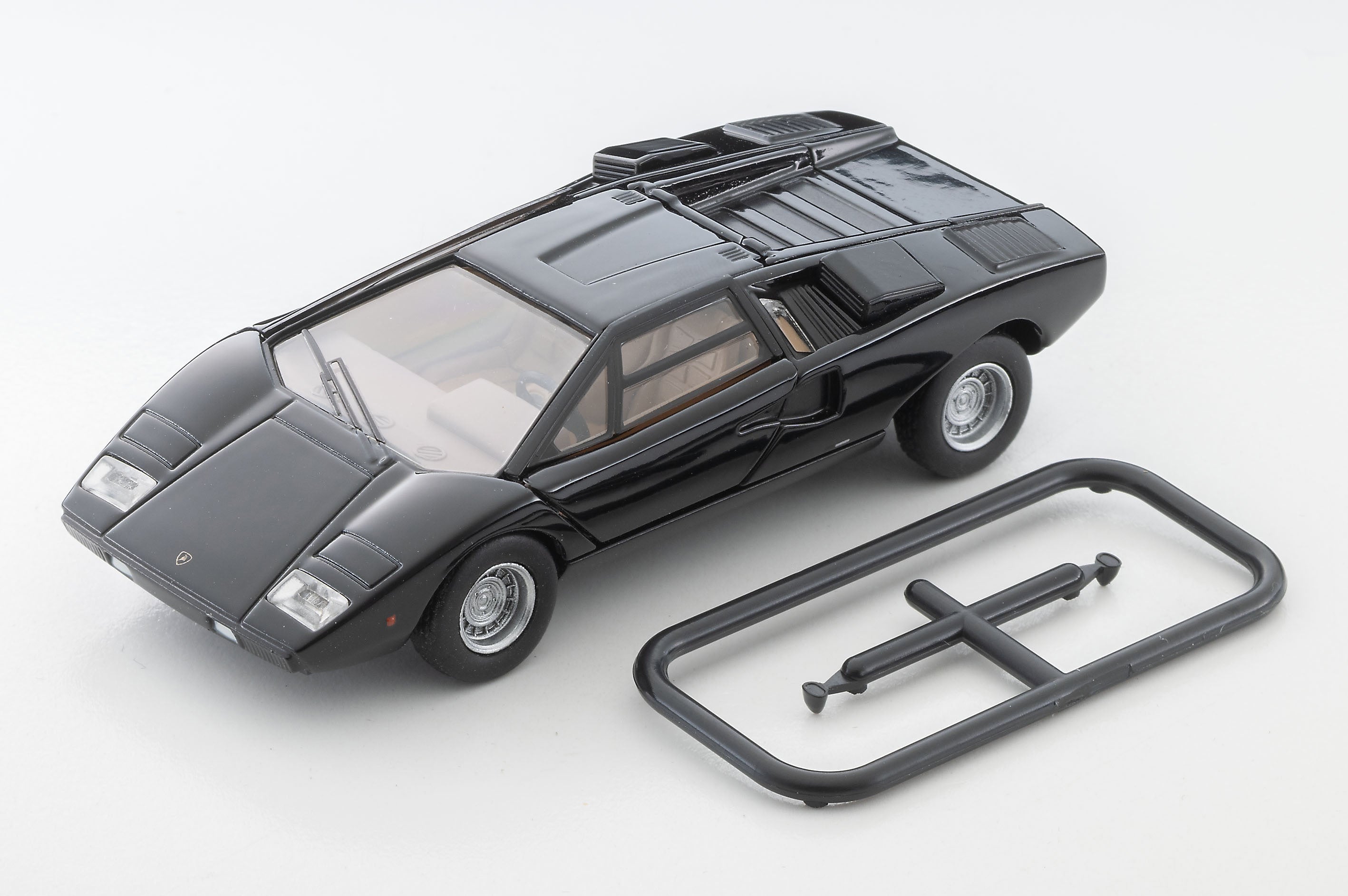 TLV 1/64 LV-N ランボルギーニ カウンタック LP400 (黒) – Racing Models