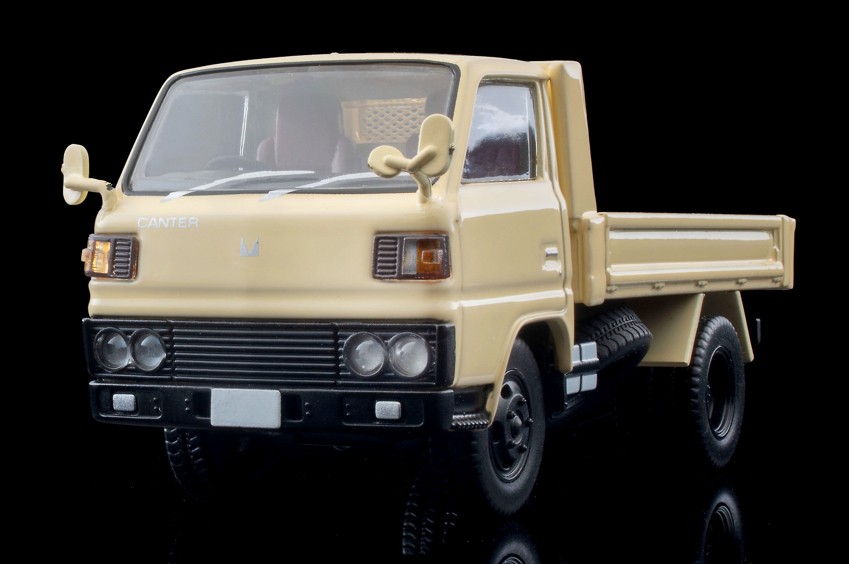 TLV 1/64 LV-N 日本車の時代19 三菱ふそう キャンター ダンプトラック