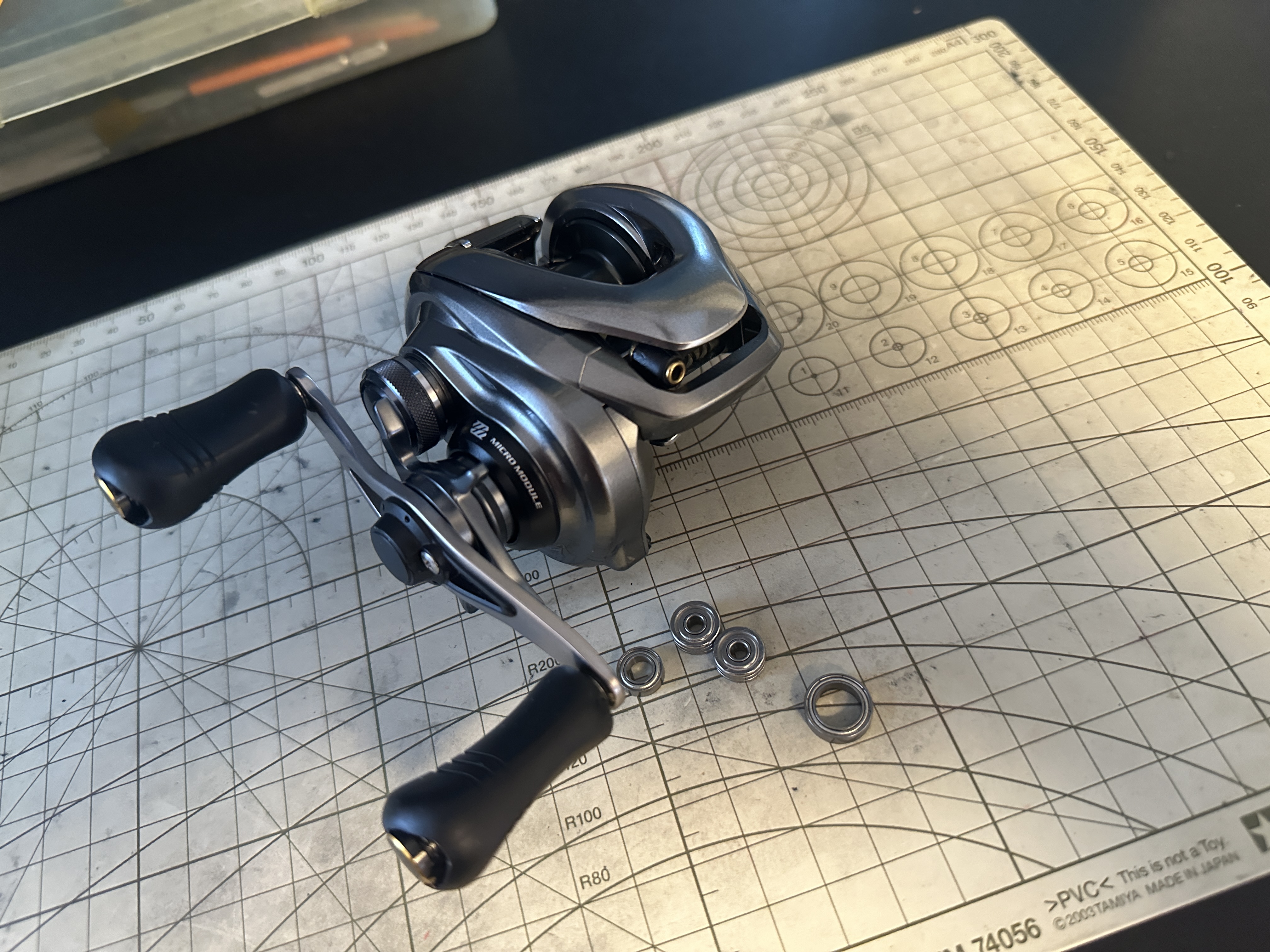 極美品】シマノ 20メタニウムXG 右巻き シマノ 20メタニウム XG RIGHT