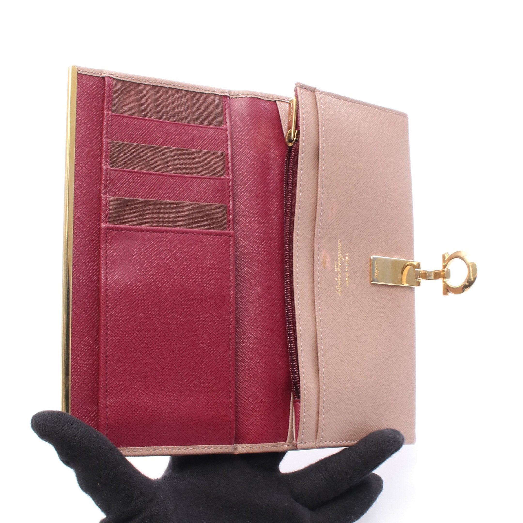 ガンチーニ 二つ折り長財布 レザー ピンク サルヴァトーレフェラガモ