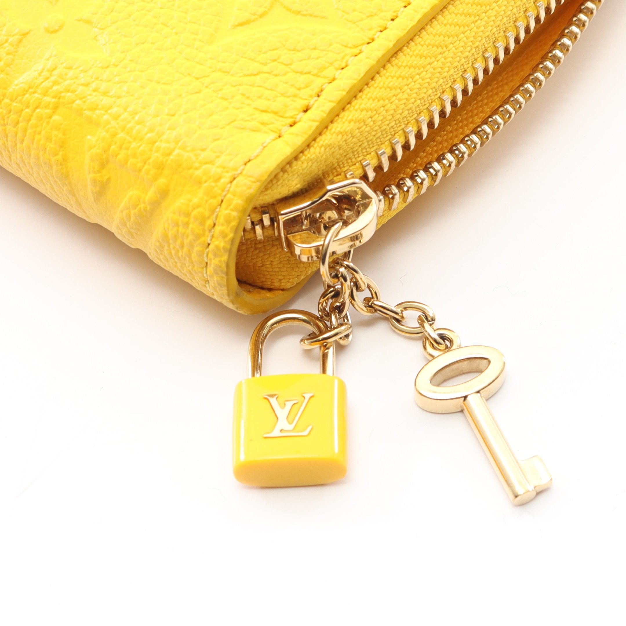 ジッピー ウォレット モノグラムアンプラント ギンコイエロー ラウンド