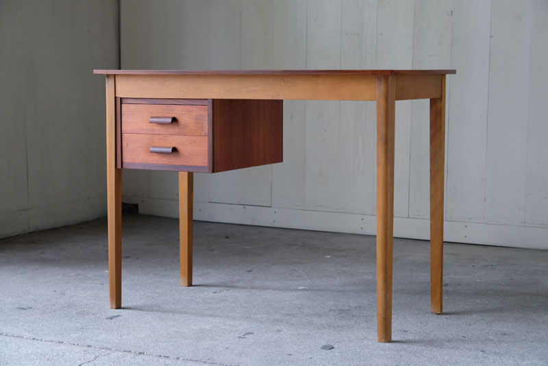 デンマーク製 チーク材 ヴィンテージデスク | REFACTORY antiques