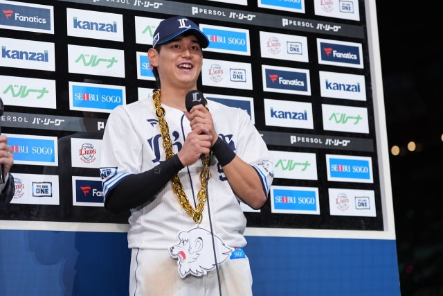 写真】埼玉西武ライオンズの「デカすぎるネックレス」が空前の大ヒット