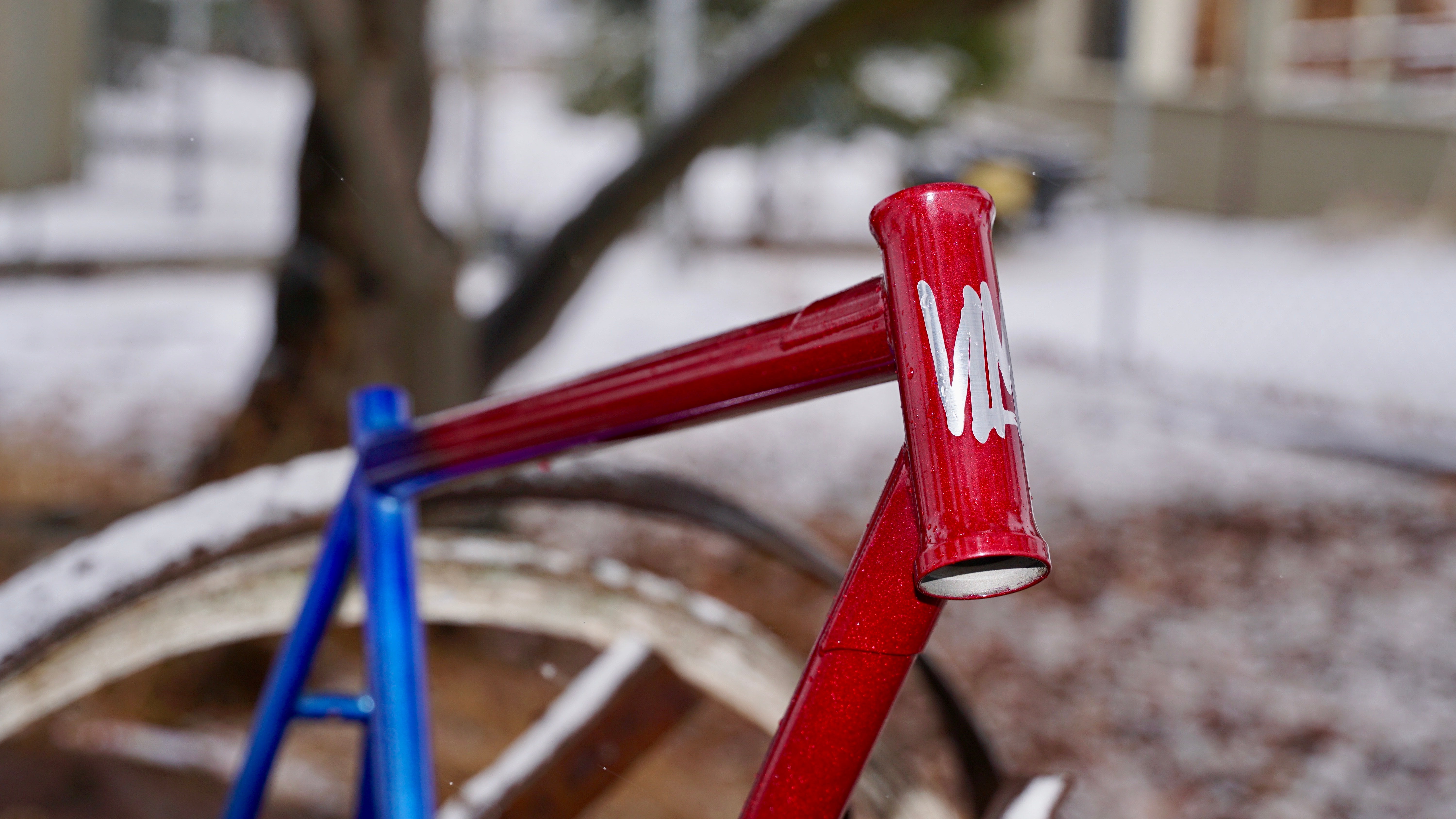 Volume Cutter 700c Red/Blue Colorway Frame – Resist Bikes