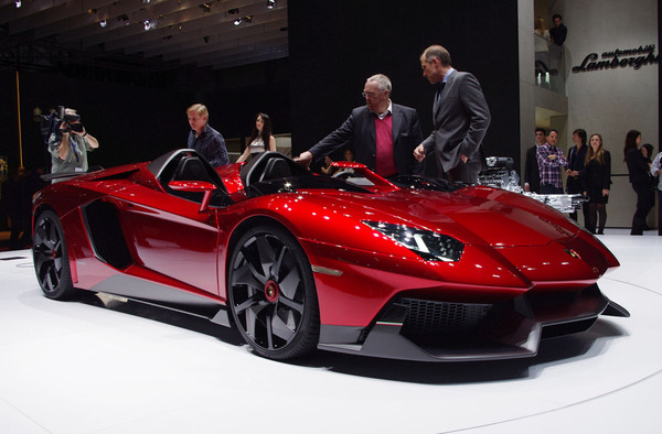 ジュネーブモーターショー12】ランボルギーニ アヴェンタドール に究極