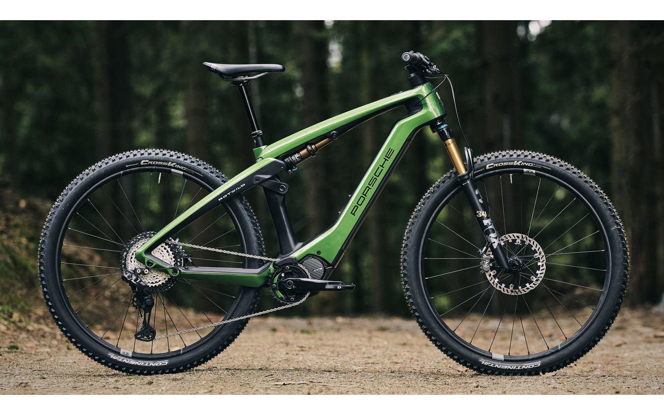 ポルシェの『eバイククロス』に2つのニューモデル、フレームデザインは