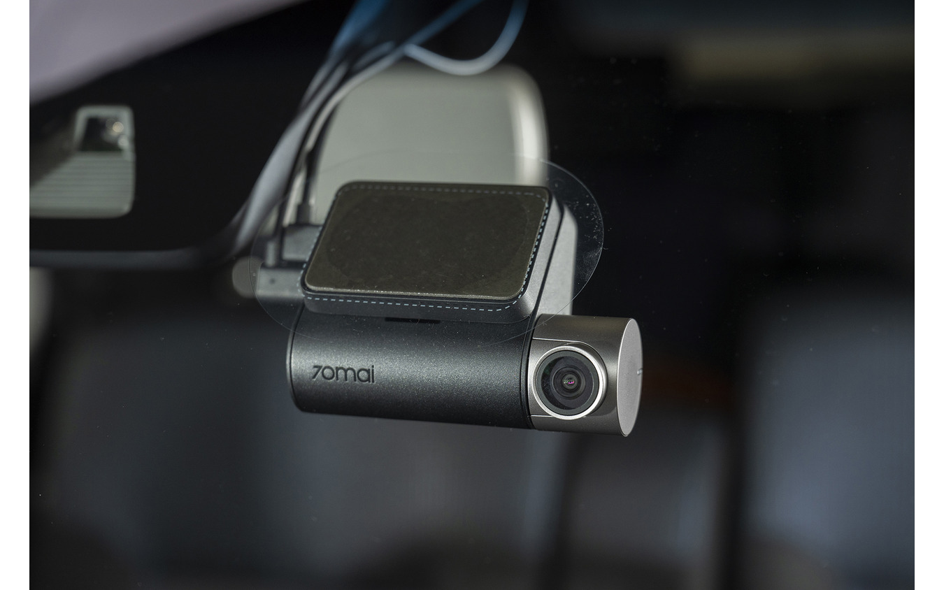余裕の万切り！？激安ハイスペック最新前後カメラドライブレコーダー