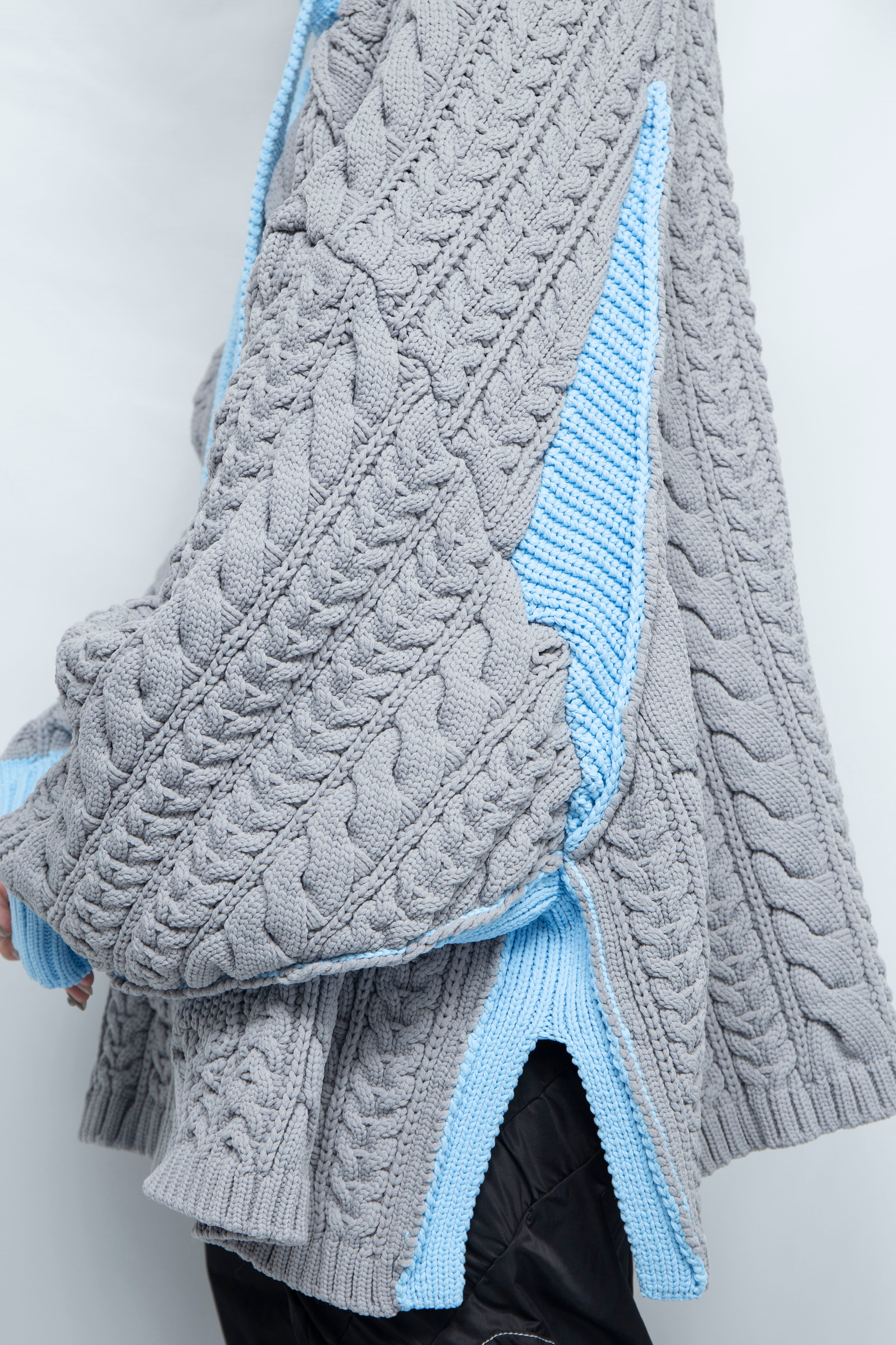 ケーブルニットビッグパーカー GRAY / BALMUNG（バルムング）通販 店舗