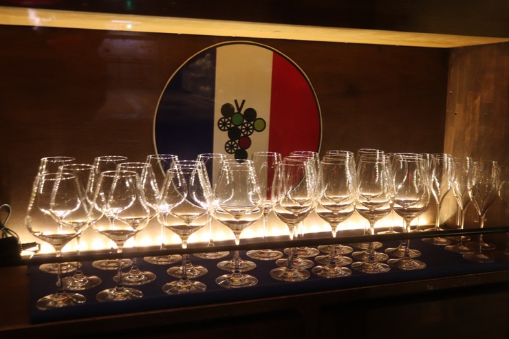 Le Lotus Bleu(ル ロテュス ブルー) 熊本/フレンチ お店の特徴 | ヒトサラ