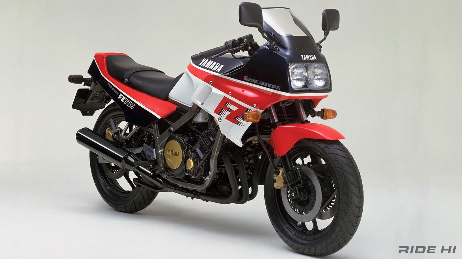 渾身の5バルブに託したFZ750の猛チャージ！【このバイクに注目