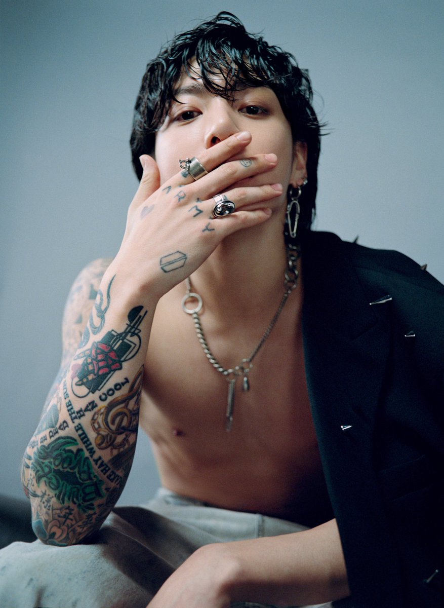 BTSジョングクSEVENの写真！素肌にジャケットの新しいショット！ | BTS