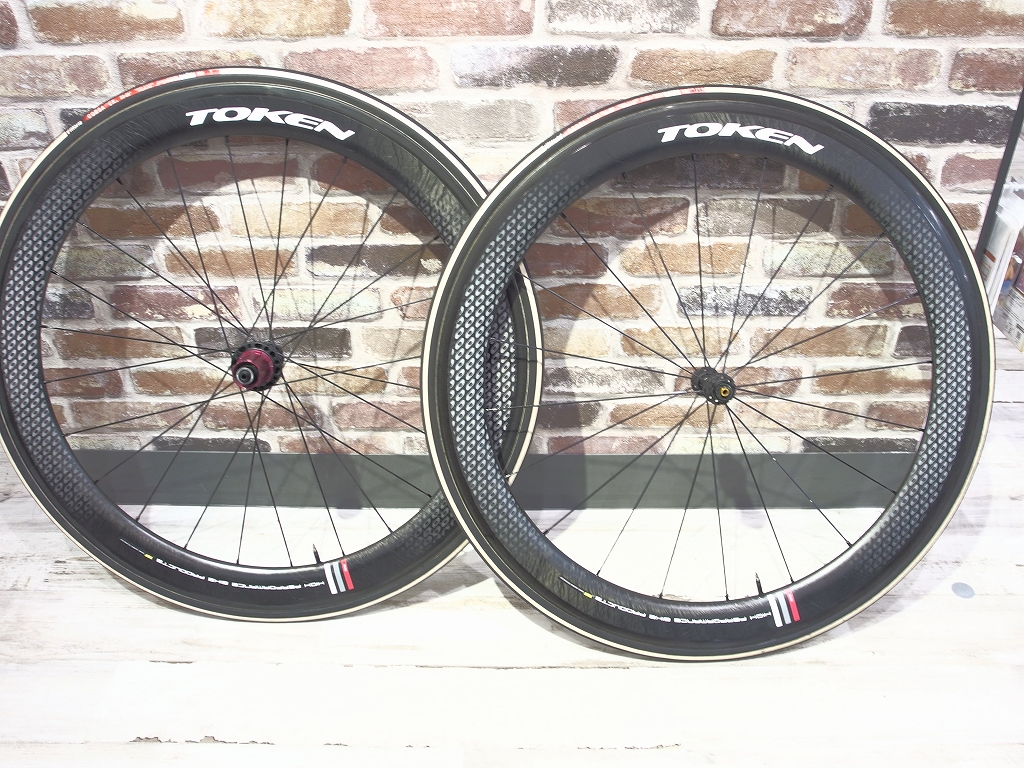 TOKEN T55 カーボンホイール トラック用 TOKEN T55 手頃な価格ながらも