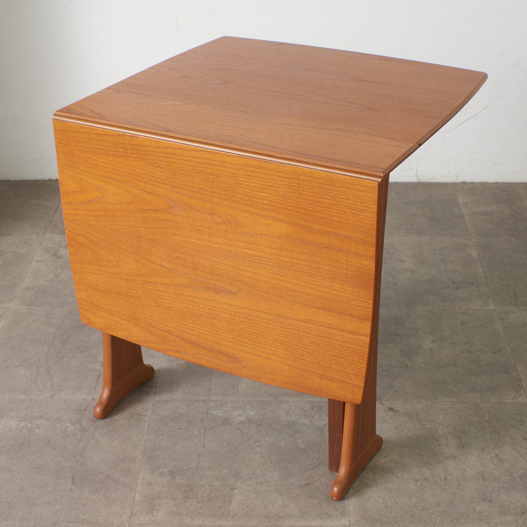 ドロップリーフ ゲートレッグテーブル – rocca rocca