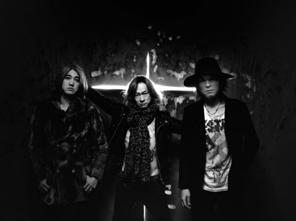 THE GOLDEN WET FINGERS、アルバム『KILL AFTER KISS』の流通盤が発売