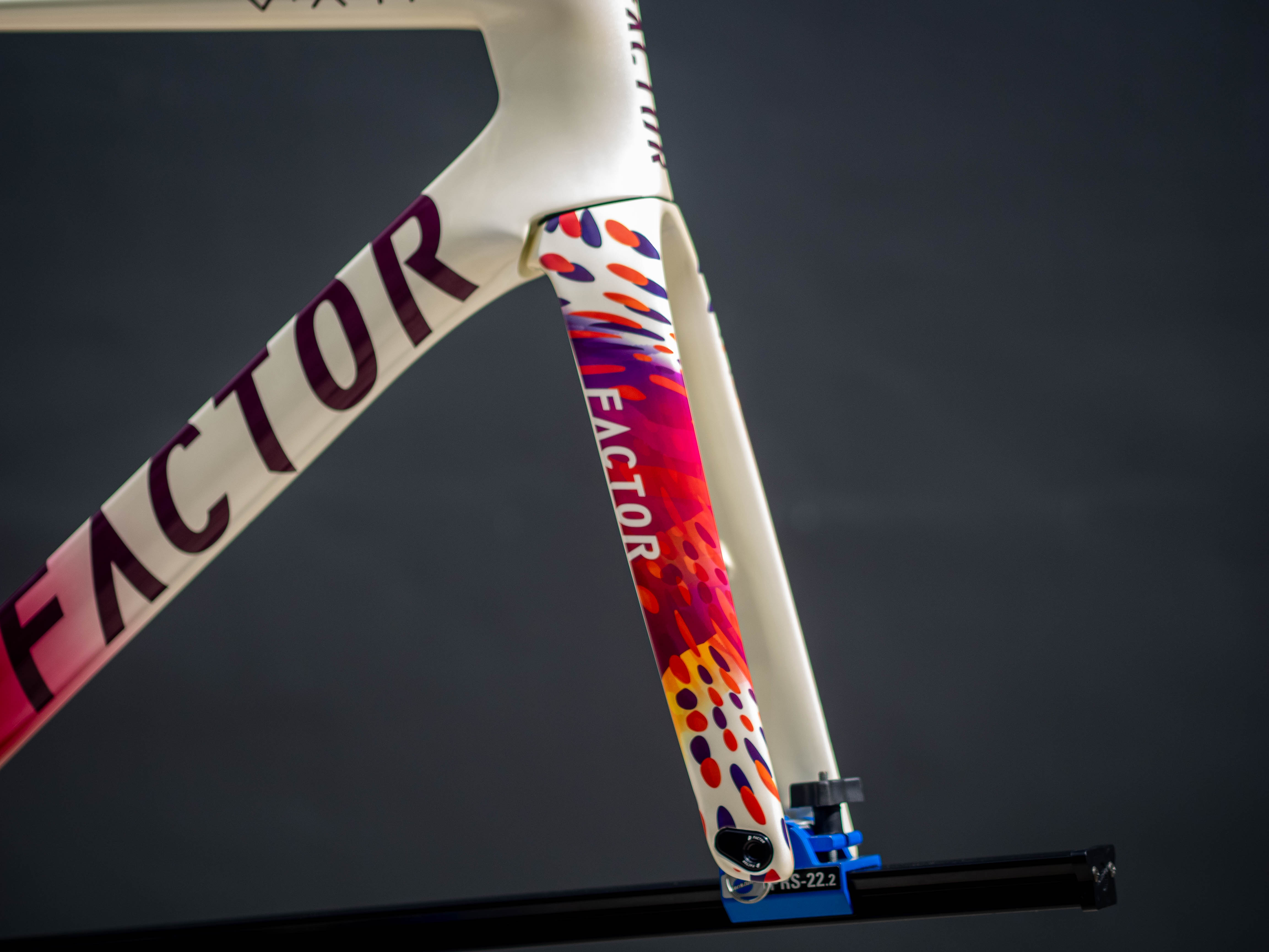 Factor Ostro Maisie Wilen & 1900 Olympics Frameset is here. – Rs Works
