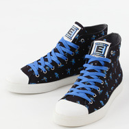 ロックマン』×「UBIQ」のコラボスニーカー発売決定、シュータンにはE缶