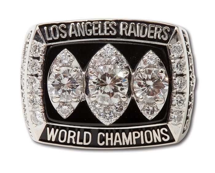 1983 LOS ANGELES RAIDERS SUPER BOWL XVIII WORLD CHAMPIONSHIP RING