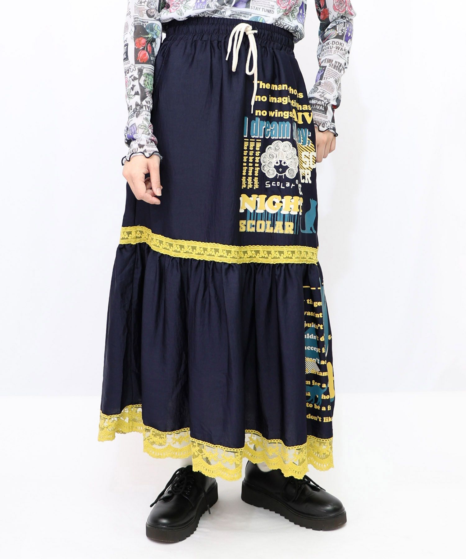 153608：スカラーグラフィック柄 レース×サテンスカートの通販-ScoLar