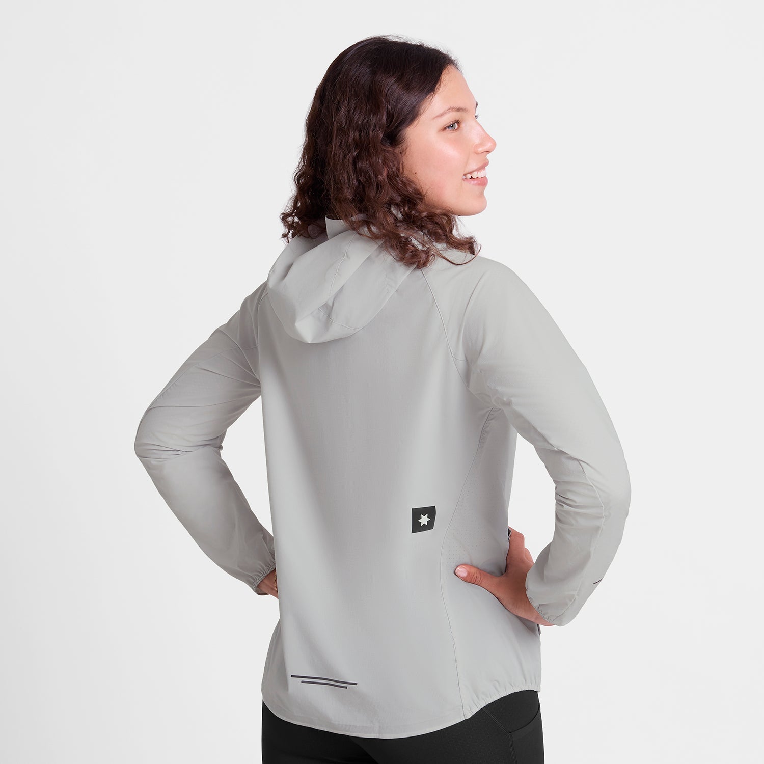 □ 公式 □ SAYSKY/セイスカイ ランニングジャケット SW10001c610 W