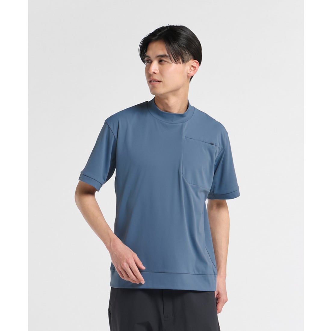 ムーブスポーツ MoveSport 半袖モックネックシャツ -デサントストア