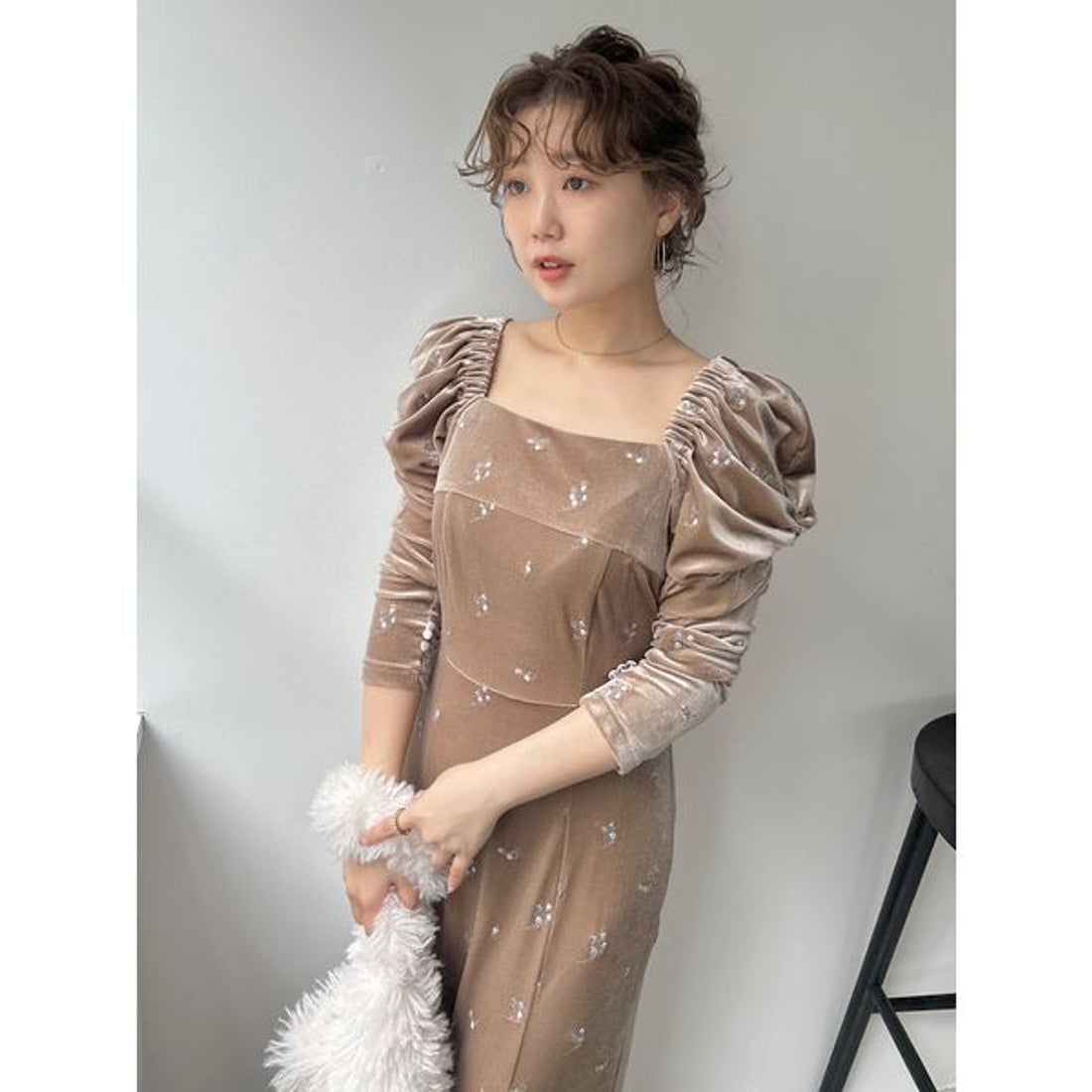 リリーブラウン LILY BROWN フラワーエンブロイダリースクエアネック