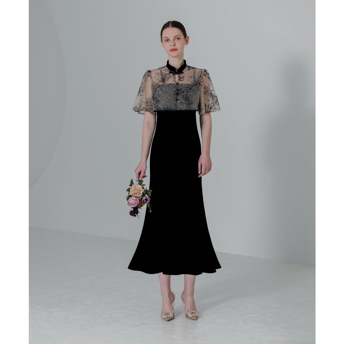 レジャ Leja 配色パイピング花柄刺繍ボレロ付きベロアマーメイドキャミ