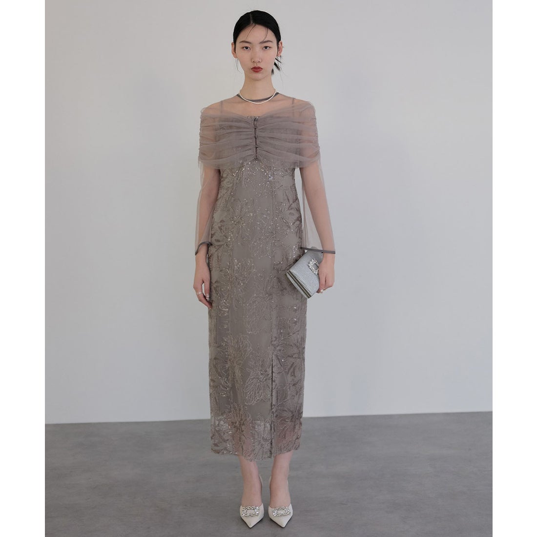 レジャ Leja チュールオフショルダー花柄Iラインドレスワンピース美脚