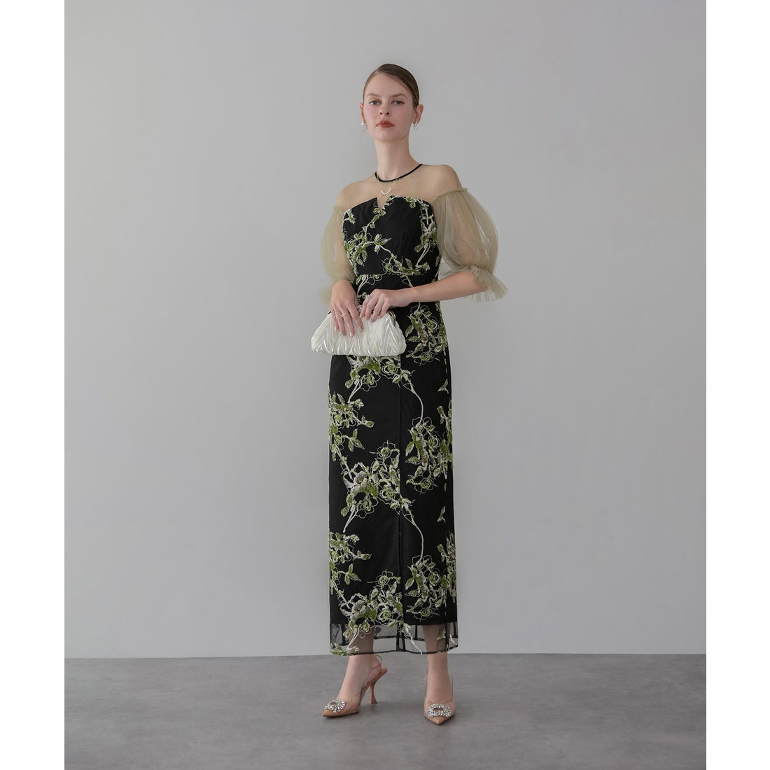 レジャ Leja フラワーリリーフマテリアルボリュームスリーブIライン