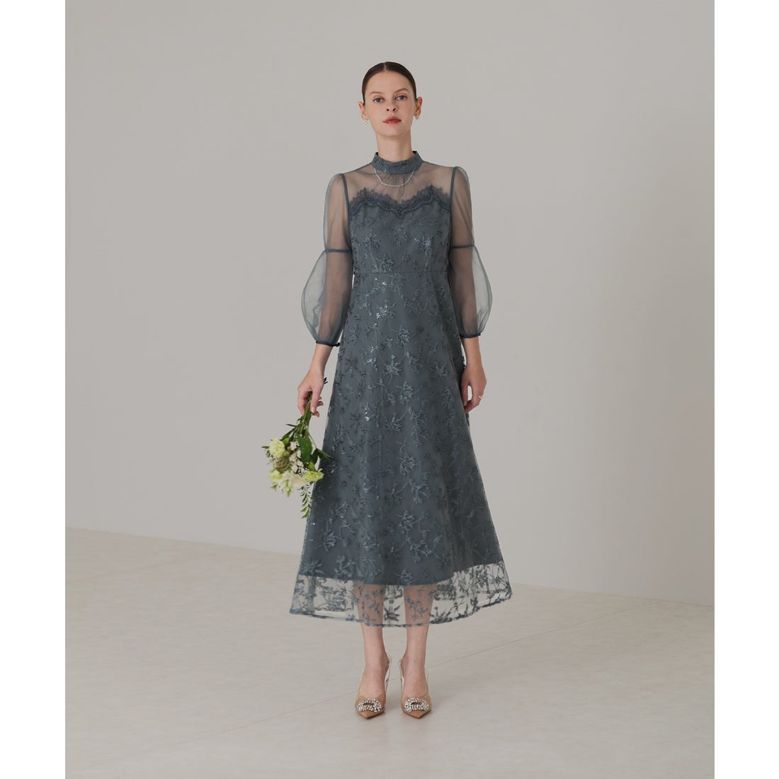 レジャ Leja 花柄刺繍レーススパンコールハートカットAラインドレス