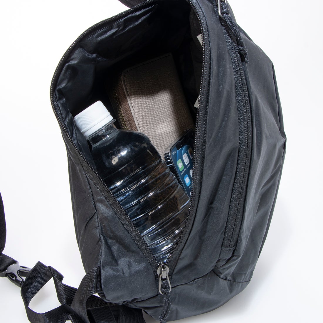 パタゴニア Patagonia ボディバッグ8L （Black） -靴＆ファッション