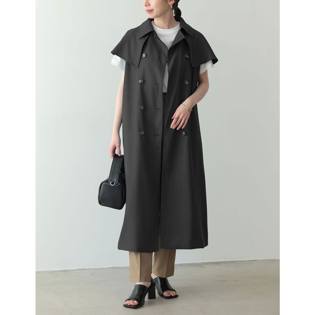 ELLIE 新発売のケープトレンチコート 【NAVY】 新品•未使用 ロング