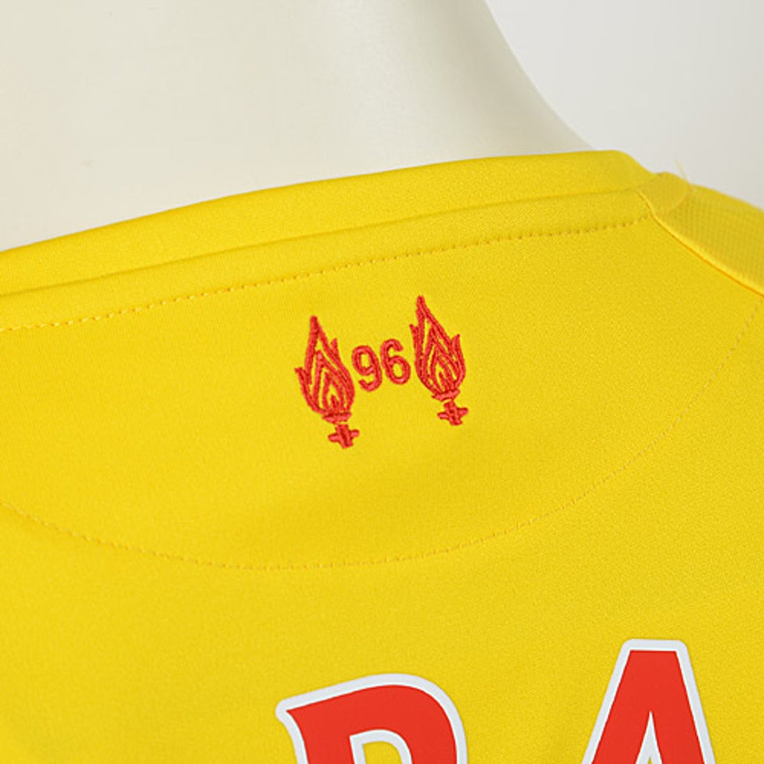 WARRIOR リバプール 14/15 ユニフォーム アウェイ 半袖 #8.ジェラード