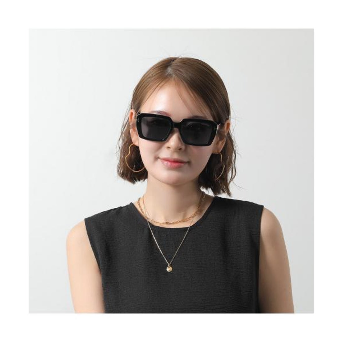 TOM FORD ブラックスクエアサングラス ケース付き TOM FORD ブラック