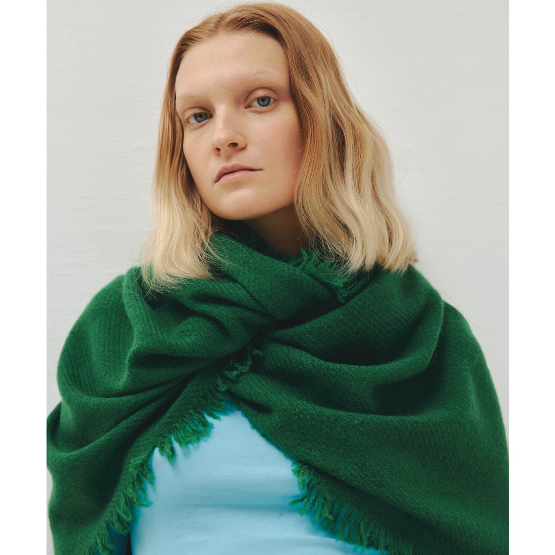 エレガンセーゼ elegancese 【elegancese / エレガンセーゼ】マフラー