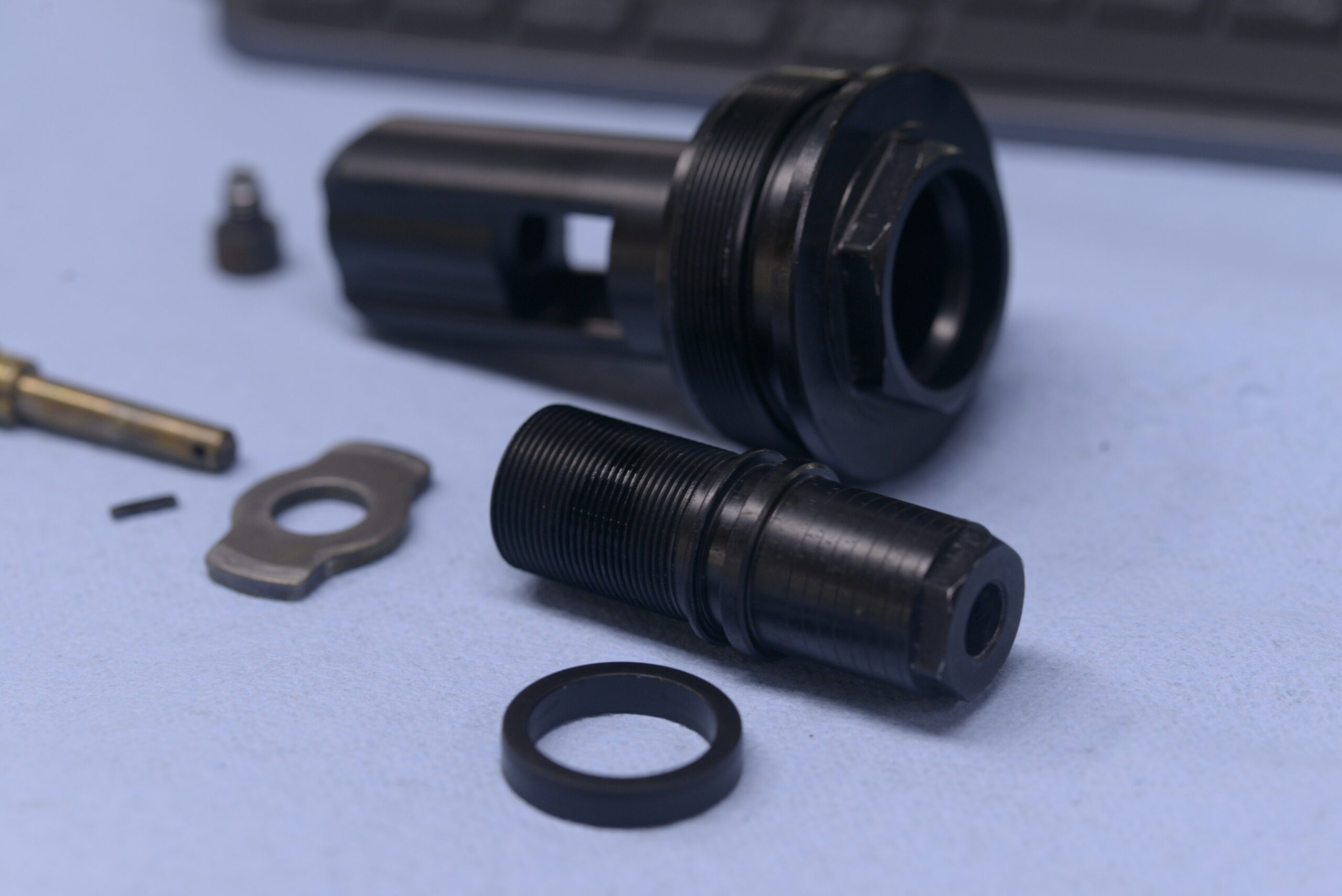 ZX-12Rのフロントフォークを念入りにO/H - セイクレッドグランド