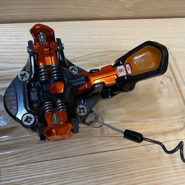 G3 ジースリー コイル リーシュ 1ペア 7401026 ZED・IONに対応 SKI