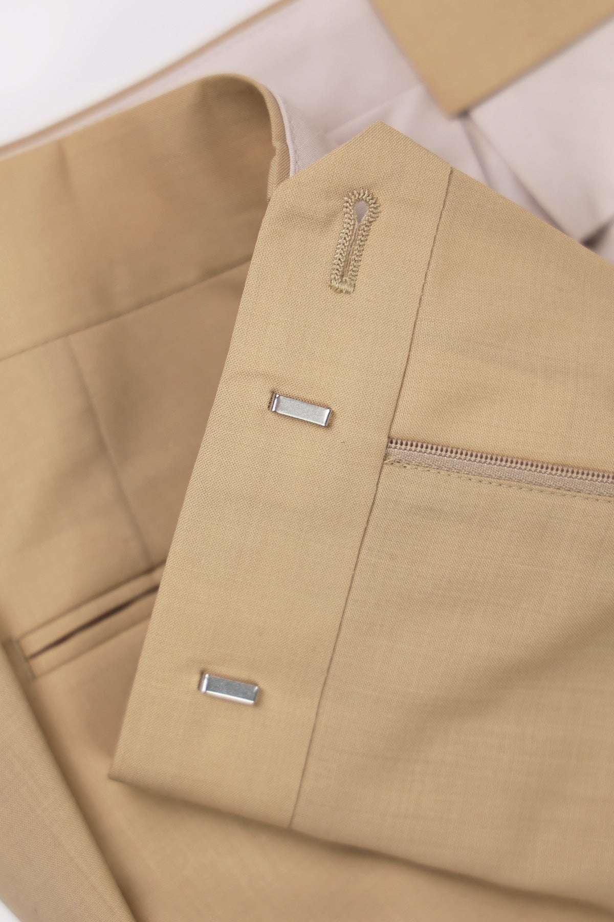 Auralee Superfine Tropical Wool Slacks | Top Beige | Canoe Club