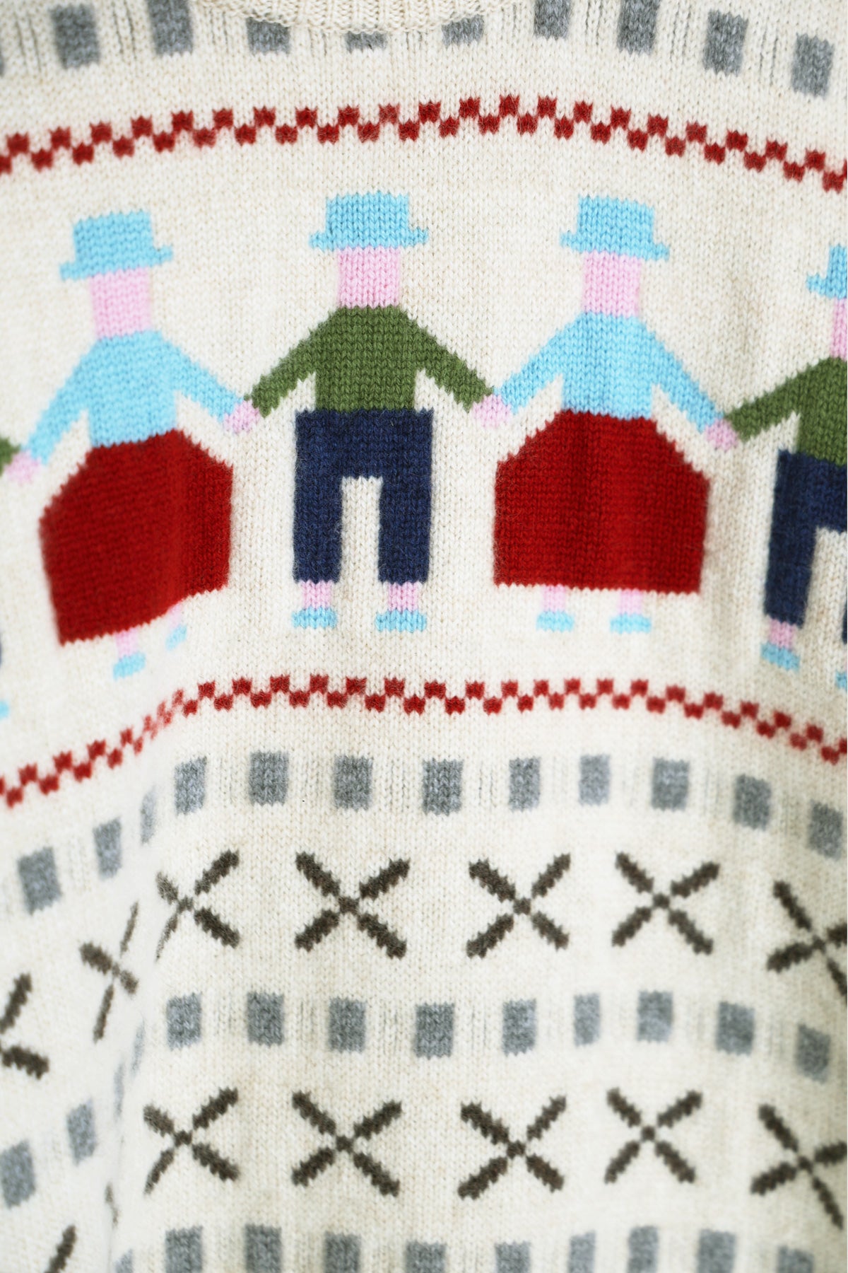 Herill Cashmere Jacquard Sweater | White/Beige | Canoe Club