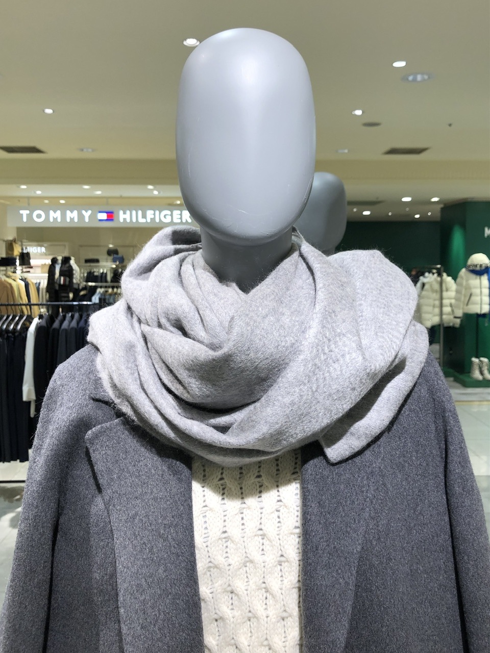 冬のマストアイテム！カシミヤストール | セオリー | 大丸札幌店公式