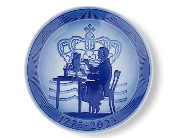 ロイヤル コペンハーゲン】250周年記念プレート | ウェッジウッド