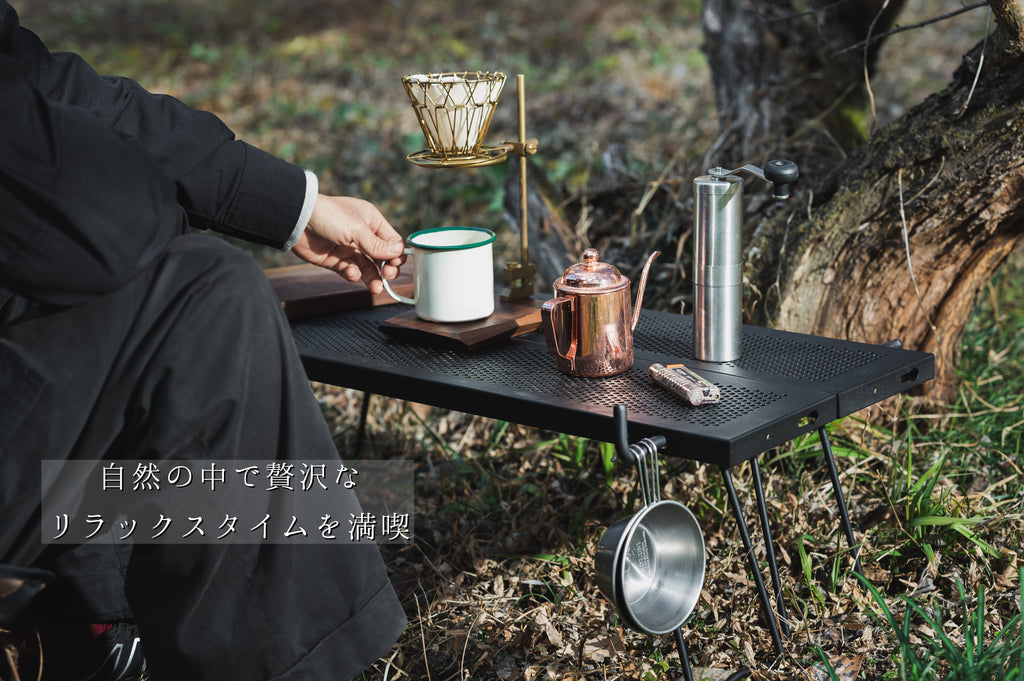 木製手作りキャンプテーブル 囲炉裏 組み立て式円卓 ファイヤー