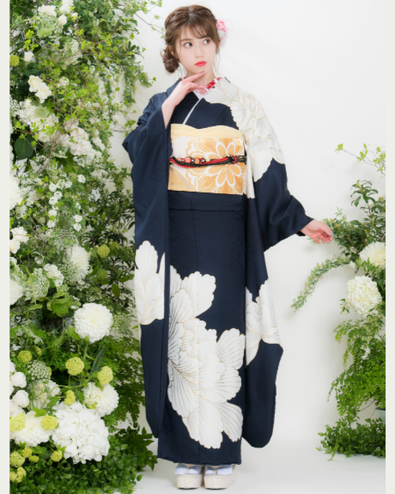 シンプル牡丹柄モダン振袖（紺）｜振袖ネットレンタルはおりえん
