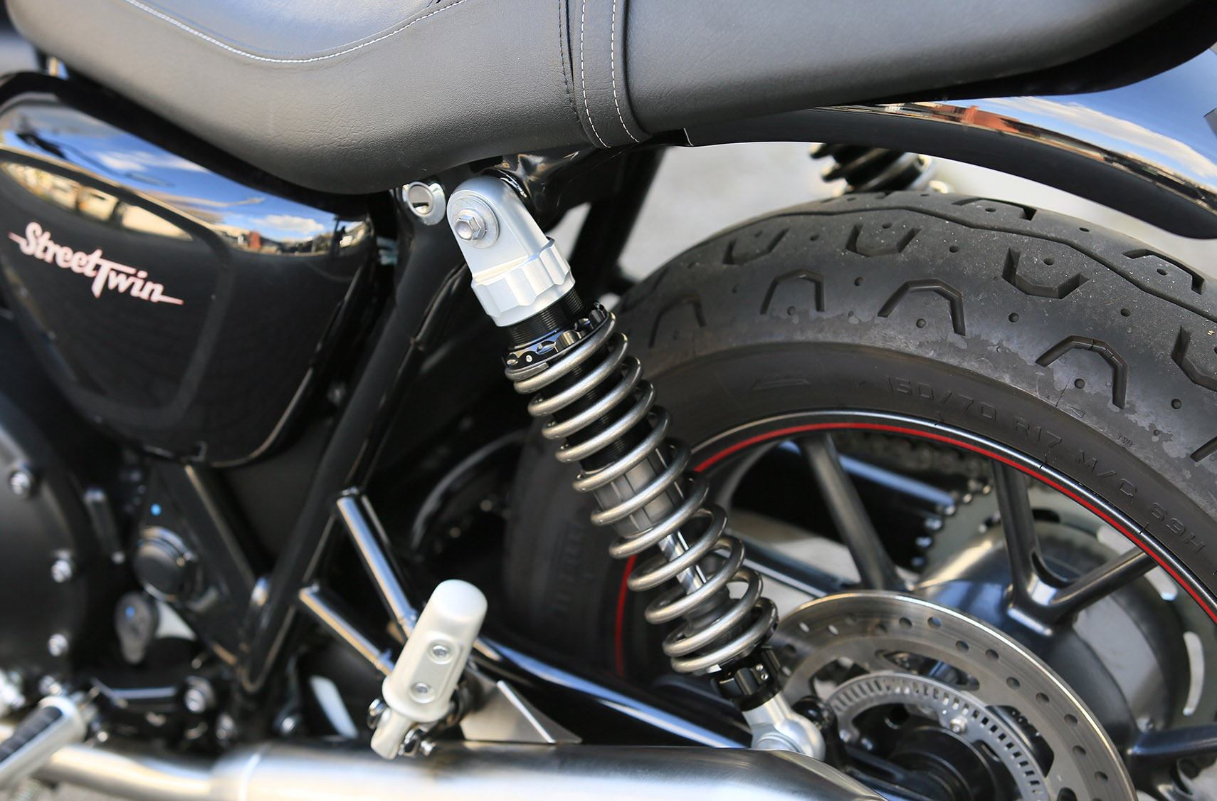 BRORAローダウンサスペンション(StreetTwin/BonnevilleT120) | AELLA