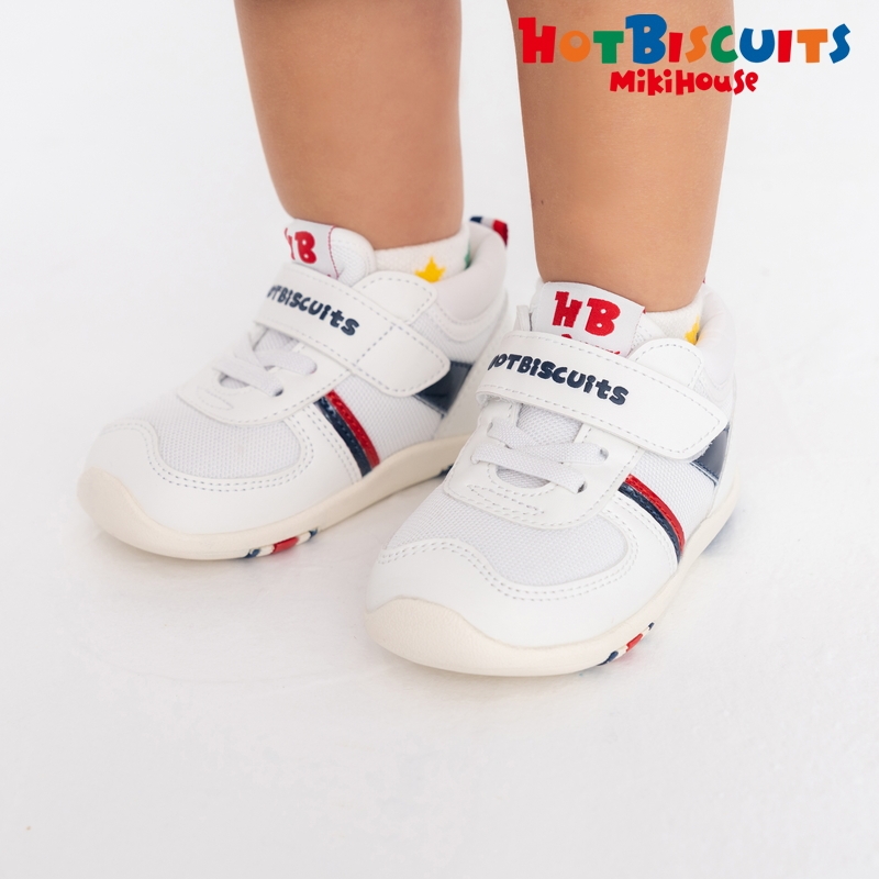 アカチャンホンポ（赤ちゃん本舗）の公式ネット通販 ｜【SALE】[13.0