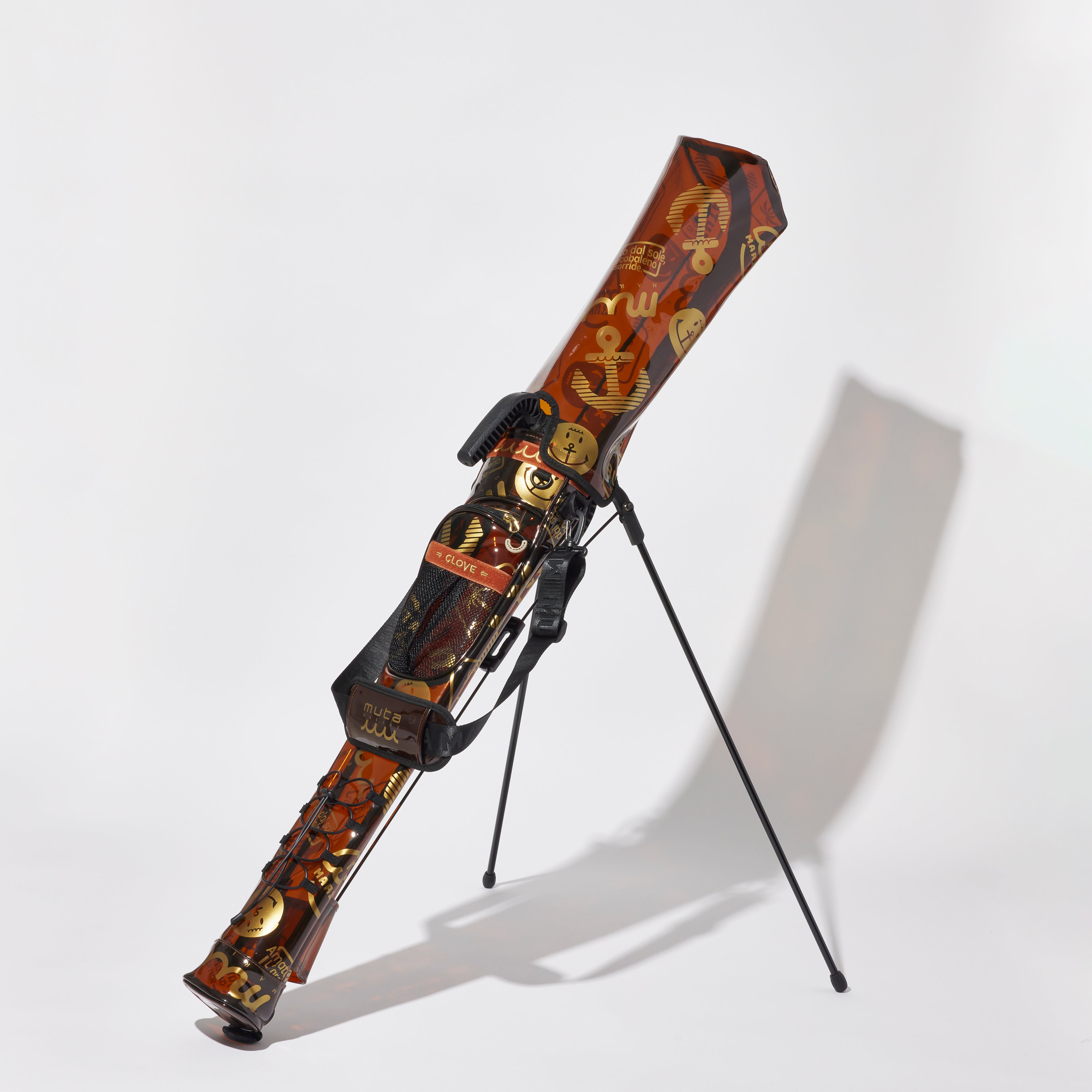 ムータマリン］クリアロゴ・セルフスタンドクラブケース – FUNQTEN