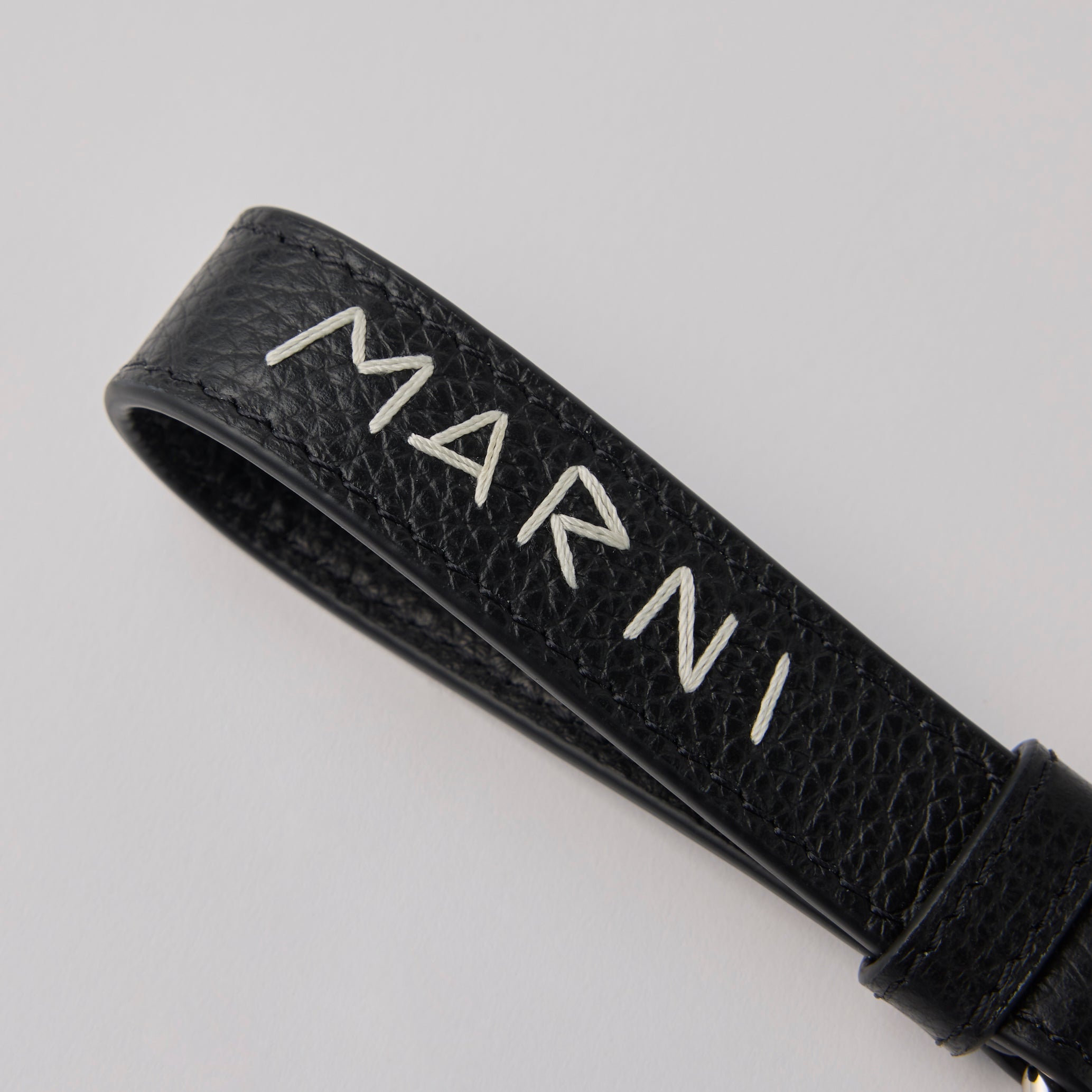 マルニ】レザーキーリング – GQ SHOP