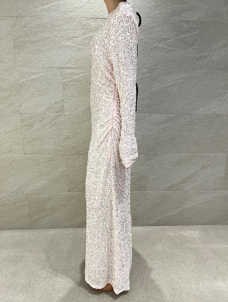 GANNI］スパンコールロングドレス-ピンクをレンタルする | 結婚式