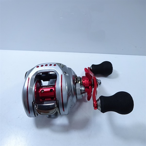 希少】ダイワ TDジリオン 7.1:1 右巻き希少】ダイワTDジリオン7.1:1 右巻き