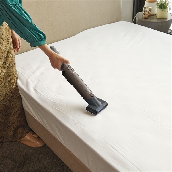 Shark(シャーク) EVOPOWER EX 充電式ハンディクリーナー WV415J(オーク