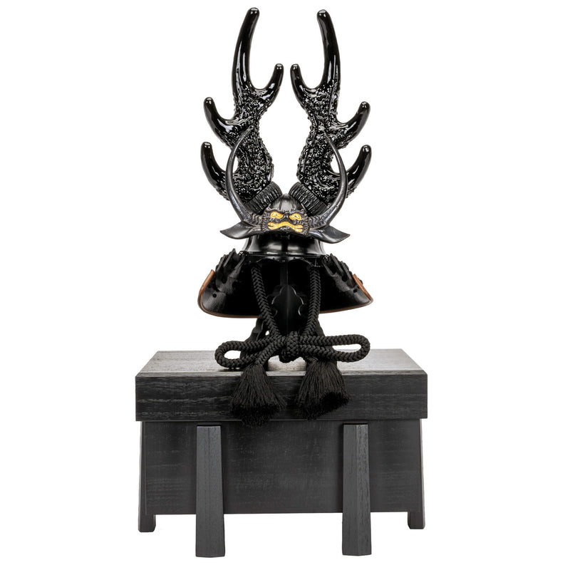 もぐさ入れ、ホンシュウ鹿の鹿角根付 火縄銃、鉄砲隊 江戸期保証